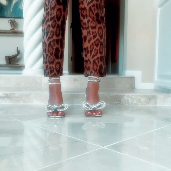 Cult of Coquette Elizabeth silver double bow heels size 8.5 - Picture 12 of 12